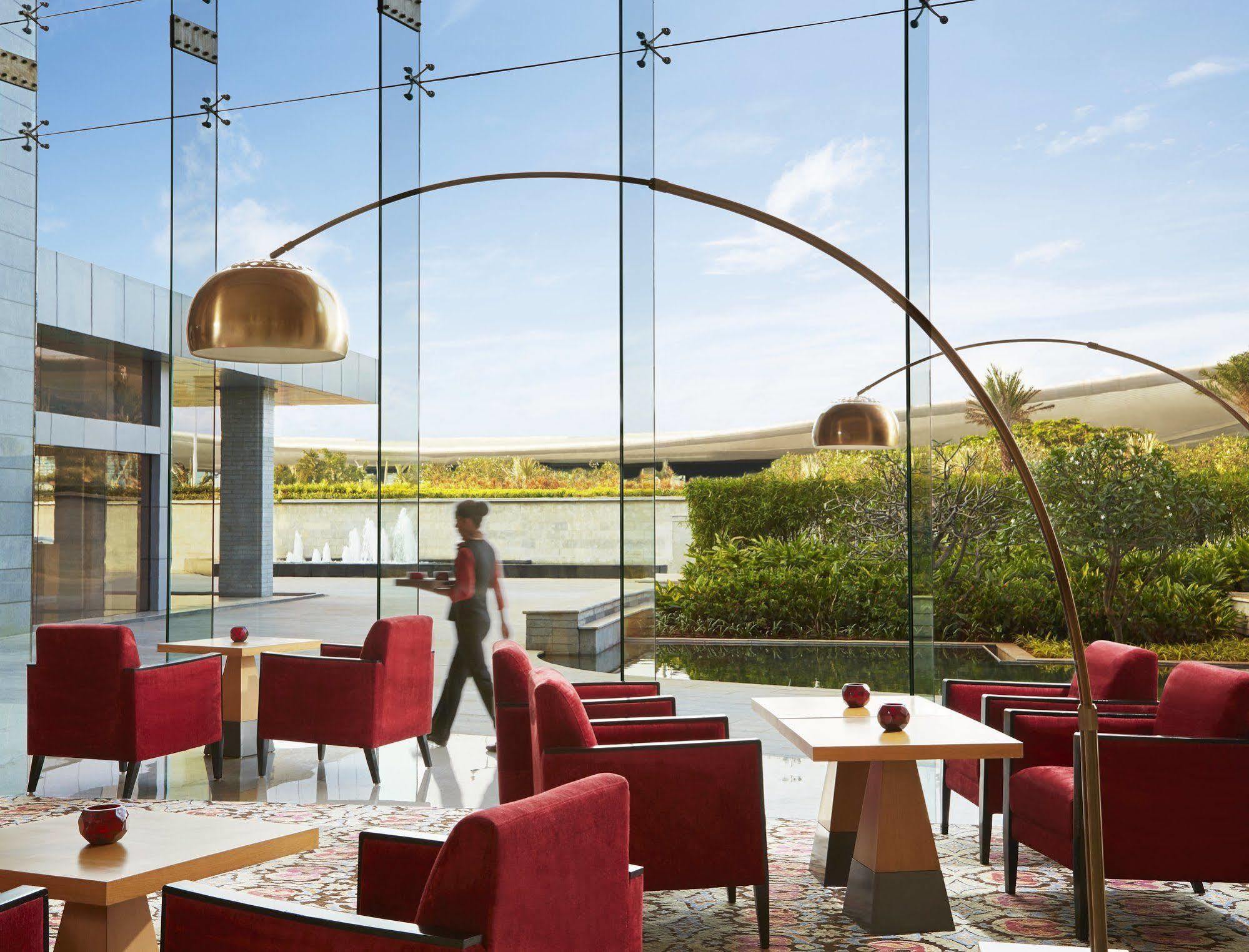 Taj Bangalore Devanahalli Εξωτερικό φωτογραφία The lobby